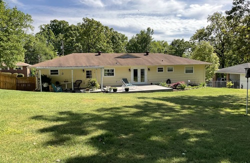 Lupton City Casa | Cozy Cottage