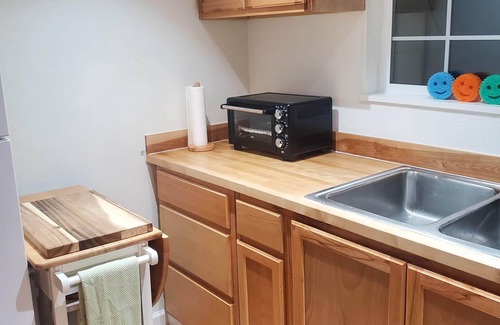 East Richmond Cama Y Desayuno | Cozy Cottage
