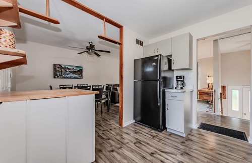 Tobermory Casa | Cozy Cottage with AC In Tobermory