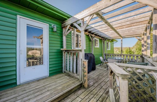 Tobermory Casa | Cozy Cottage with AC In Tobermory