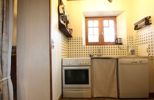 Bourgvallees Cabaña | Casa acogedora con jardín y barbacoa, cerca de Saint-Lô y playas del desembarco
