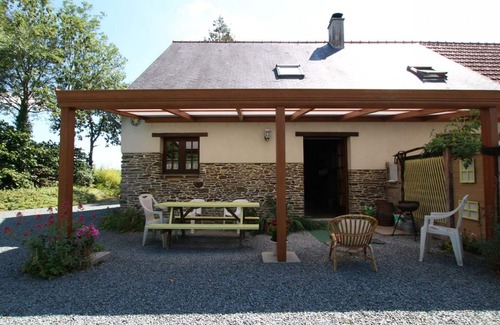 Bourgvallees Cabaña | Casa acogedora con jardín y barbacoa, cerca de Saint-Lô y playas del desembarco