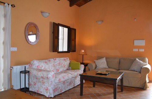 El Peralejo Cabaña | Acogedora Casa Rural con piscina a 65 Km de Sevilla