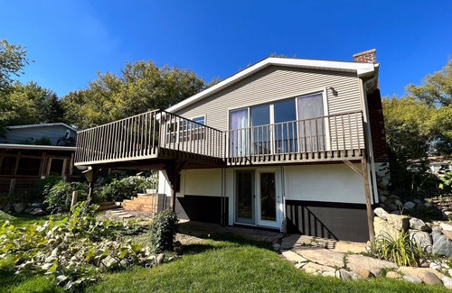 Powers Lake Casa | Cozy Cottage With Prairie & Lake Views Near Summer Activities & Lake Geneva