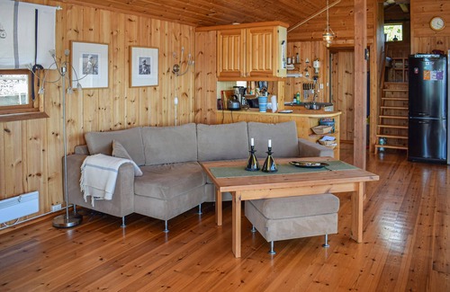 Stokke Casa | Alojamiento de 4 habitaciones en Melsomvik