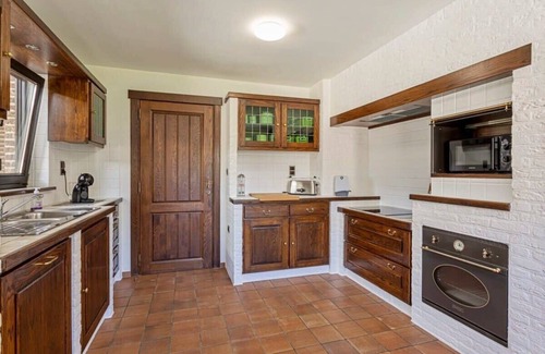 Houthalen-Helchteren Casa | Cozy Country House in Houthalen-Helchteren