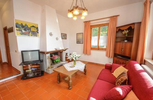 Passignano sul Trasimeno Casa | Cozy Countryside Haven