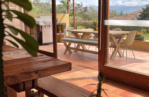 Villa de Leyva Cabaña | Acogedora casa de campo con vista espectacular a las montañas de Villa de Leyva.