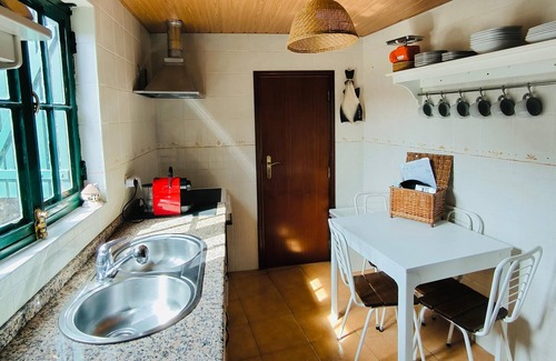 Sao Pedro do Sul Cabaña | Cozy country house. Explore the village to the sound of birds and waterfalls!