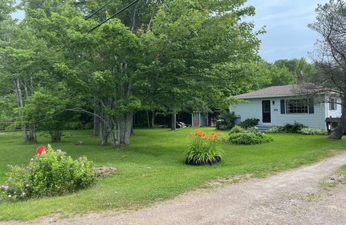 Memramcook Casa | Cozy Country Vacation Home