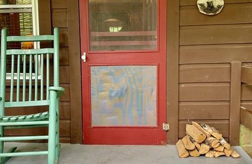Twinbrook Cabina | Cozy Couples Creekside Cabin at TwinBrook Resort - Post-Helene Update!
