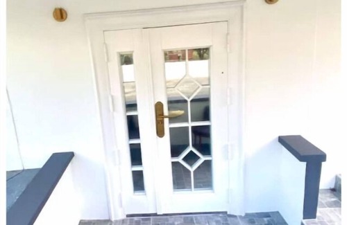 Scarborough Apartamento | Cozy Couples Retreat