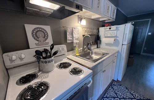 Fayetteville Apartamento | Cozy Court Street #3 Steps from Everything!