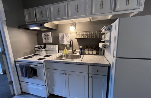 Fayetteville Apartamento | Cozy Court Street #3 Steps from Everything!