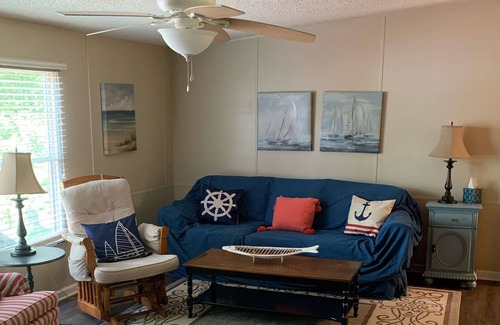 Lake Norman of Catawba Casa | Cozy Cove Home on Lake Norman