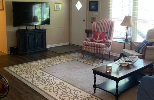 Lake Norman of Catawba Casa | Cozy Cove Home on Lake Norman