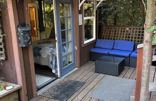 Soquel Cabina | Cozy Creekside Cabin in Santa Cruz Mountains