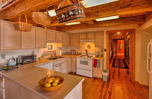 Beersheba Springs Cabina | Cumberland Mtn. Cabina w / Grill y vistas impresionantes!