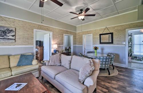 Currituck Casa | Cozy Currituck Home with Fire Pit near Ferry!