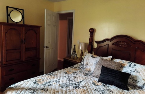New Bern Casa | Cozy, Cute, and Peaceful!