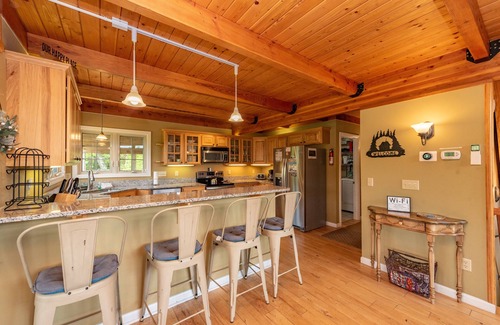 Swanton Casa | Glen Woods: Lake Access, Dogs Welcome, Hot Tub!