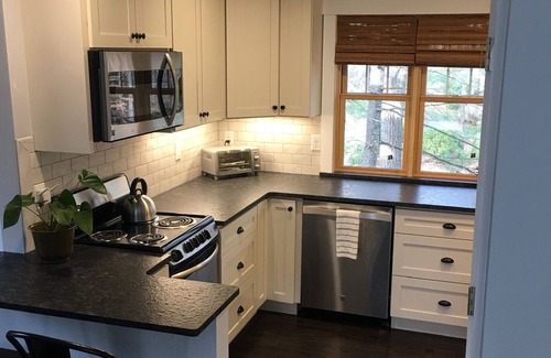 Kenilworth Apartamento | Cozy, dog Friendly Studio Apartment