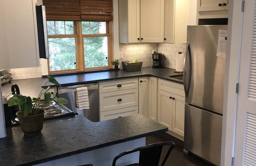 Kenilworth Apartamento | Cozy, dog Friendly Studio Apartment