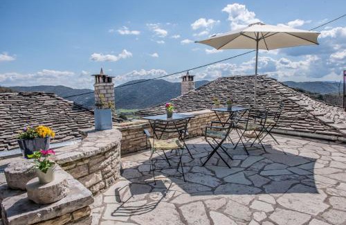 Ano Pedina Casa | Cozy double room with fireplace