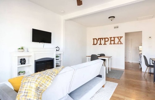 Governmental Mall Casa | Cozy Downtown Duplex: Centrally Located