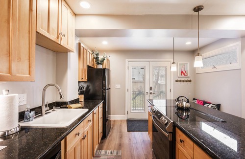 Downtown Salt Lake City Casa | Cozy Downtown Retreat - Conference Center Home