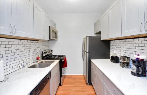 Central Business District Apartamento | Cozy Downtown Studio by Toyota Center