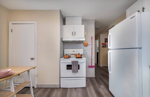 Jasper Place Casa | Cozy Dual Homes Family Friendly!