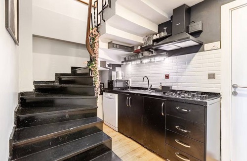 Bomonti Apartamento | Cozy Duplex Apartment w/Elevator&Patio Near Metro
