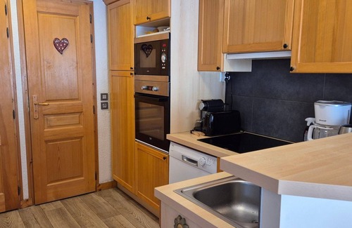 Les Gets Apartamento | Les Gets - Dúplex acogedor para 7 con balcón cerca del centro y pistas