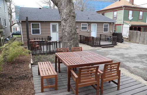 Kansas City Condominio | Cozy Duplex Near from 39th St. & KU Hospital 5