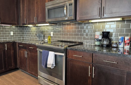 East Downtown Houston Apartamento | Cozy EADO King Bed Apartment