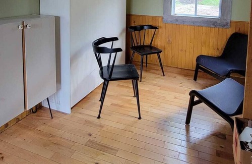 Ferme-Neuve Cabina | Cozy Eco Cabin on Lake
