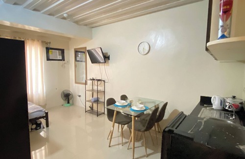 Moonwalk Condominio | Cozy Economy Studio Condo in Parañaque Near the Airport
