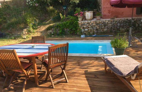 Tourrettes-sur-Loup Cabaña | Cozy elegant studio in the country side on the French Riviera