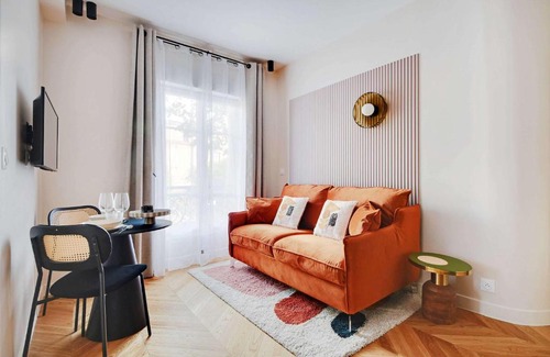 Quartier de Javel Apartamento | Cozy Entire Apartment Near the Eiffel Tower