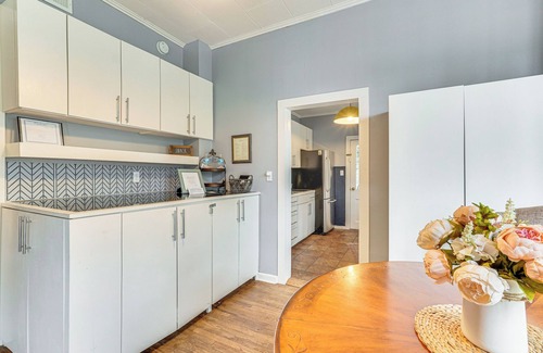 Eureka Springs Historic District Cabaña | Cozy Eureka Springs Cottage, Walk to Dtwn!