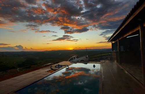 Sao Sebastiao do Paraiso Casa | Cozy farmhouse in the interior of Minas Gerais with incredible views