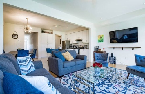 The Blue Mountains Casa | Cozy family home with Sauna and view of Mountain