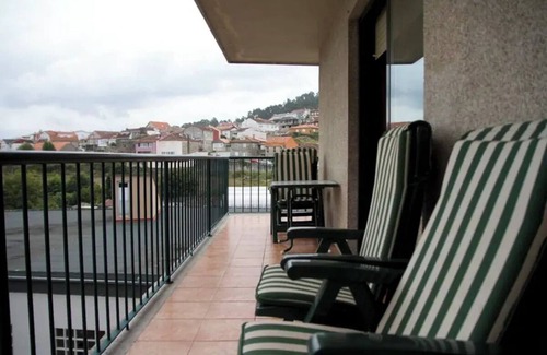 Baiona Apartamento | Cozy Family Haven: 100m to Beach, Patio for Kids, Fully Equipped, Great Views