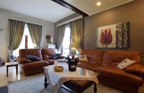 La Roche-en-Ardenne Casa | Cozy Family Holiday Home