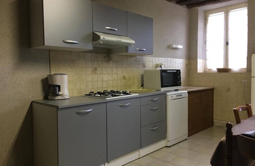 Chailles Cabaña | Casa Retro Familiar Cerca de Blois con Jardín Cerrado y Chimenea