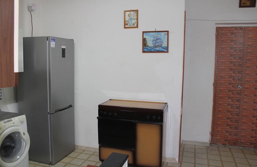 Manfredonia Apartamento | Cozy family house 50 meters from the sea, with ample park for children