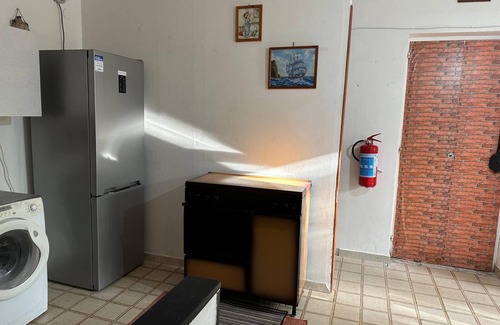 Manfredonia Apartamento | Cozy family house 50 meters from the sea, with ample park for children