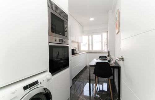 Carvoeira Apartamento | Cozy, family-run 3-bedroom apartment 15 minutes from Sintra.
