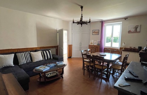 Mercurol-Veaunes Otro | Cozy farm in Rhone Valley, France